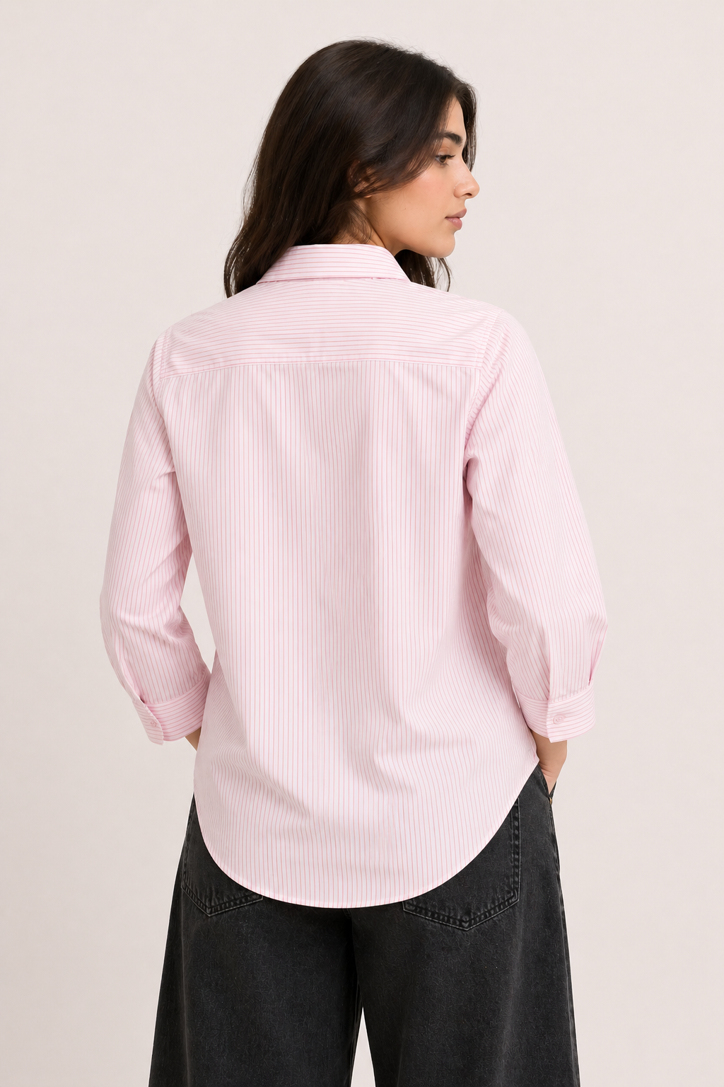 Casual Chic Pink Micro-Stripe Shirt with Cuffed Sleeves D62