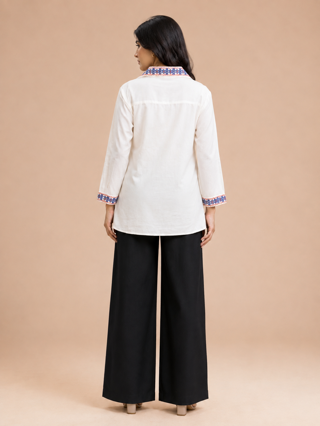 Floral Embroidered Front Button-Up Shirt D82