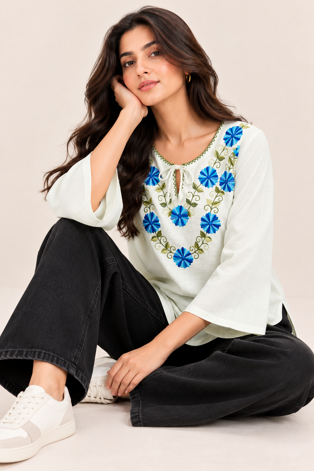 Blue Floral Embroidered Linen Top D104