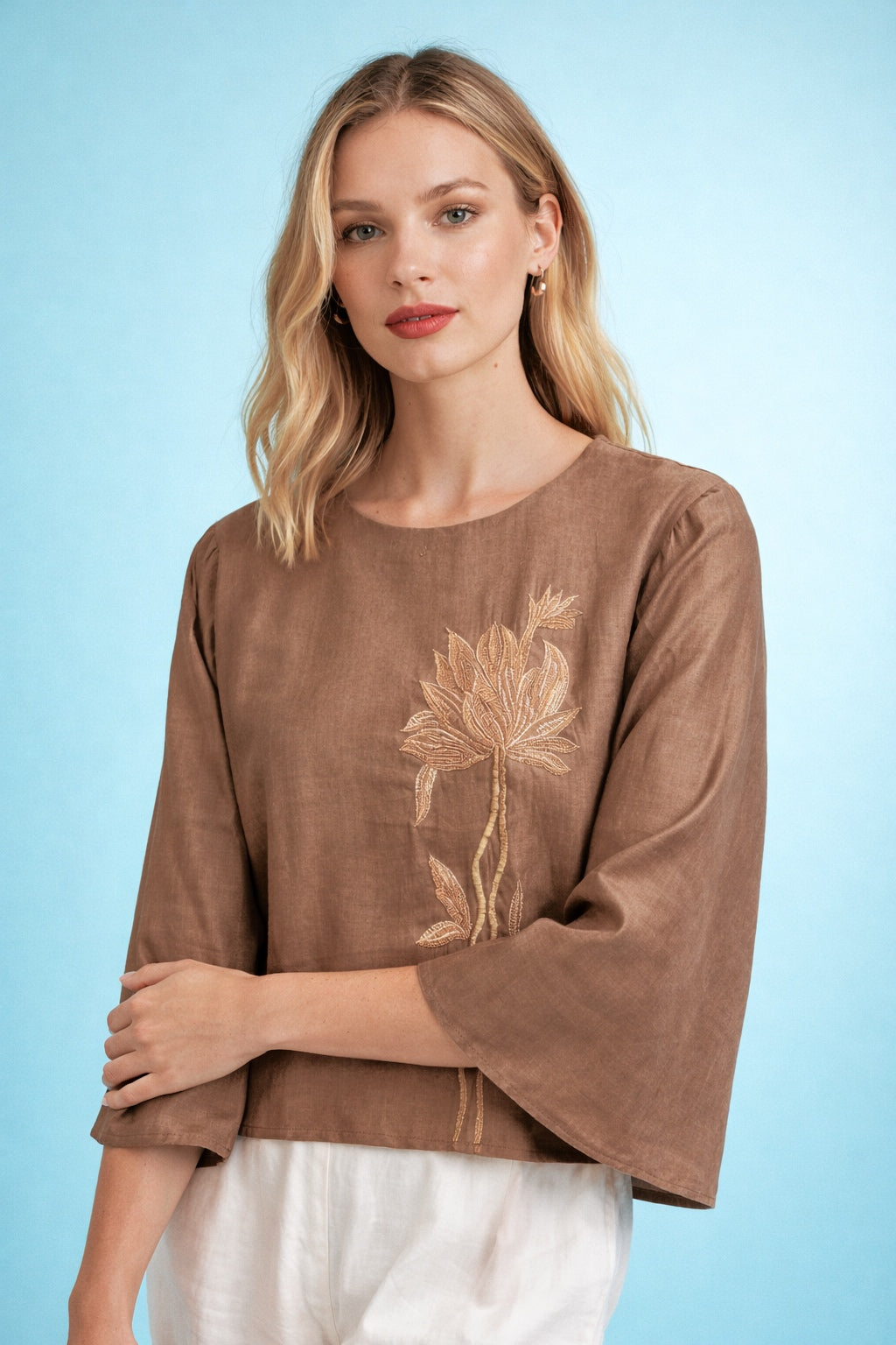 Contemporary Brown Embroidered Top with Leaf-Inspired Motif D14