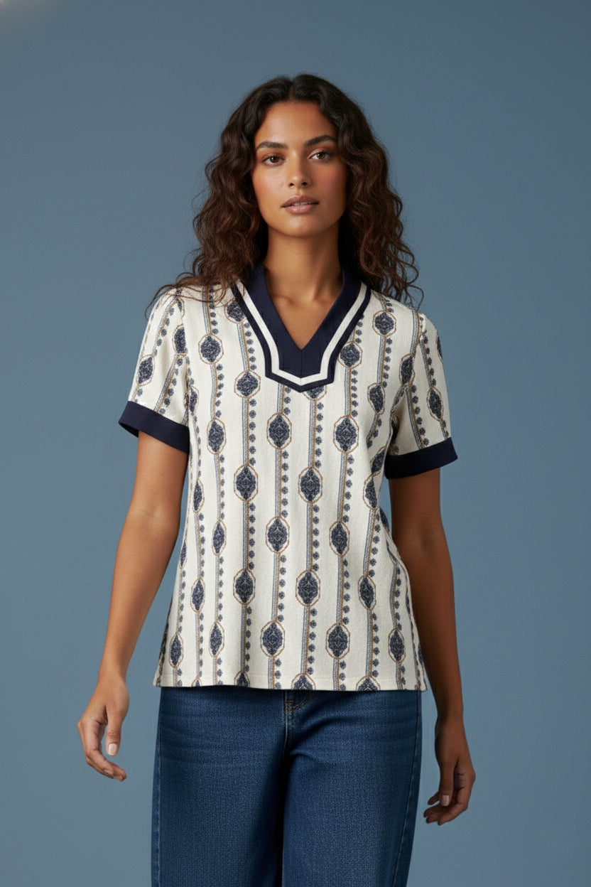 Contemporary Geometric Print Top with Structured V-Neck D8