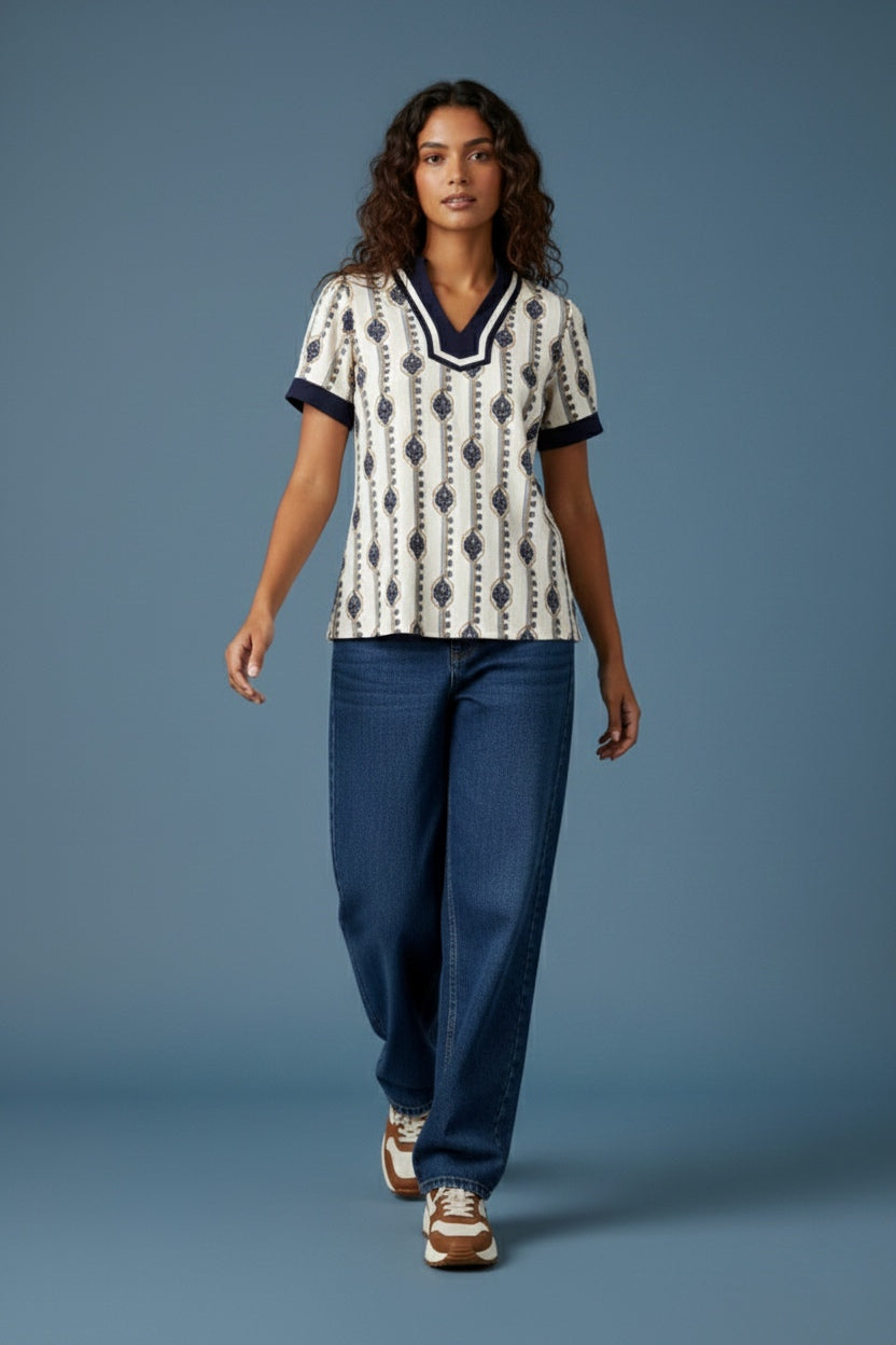 Contemporary Geometric Print Top with Structured V-Neck D8