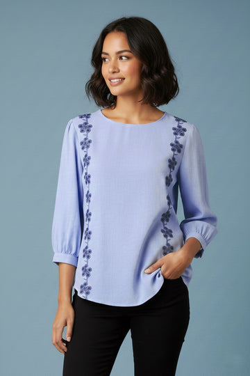 Modern Floral Placement Print Top with Clean Silhouette D9