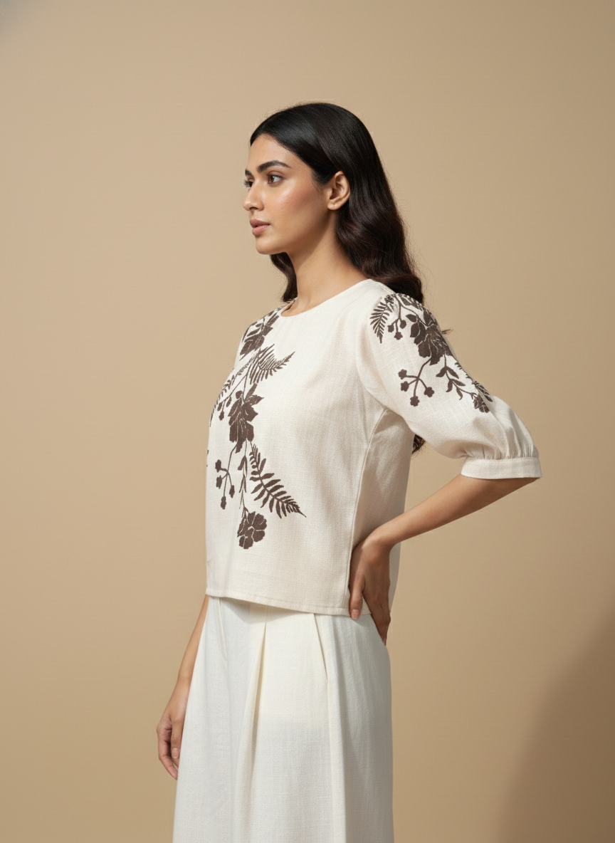 Women Cream Floral Printed Round Neck Casual Top D53