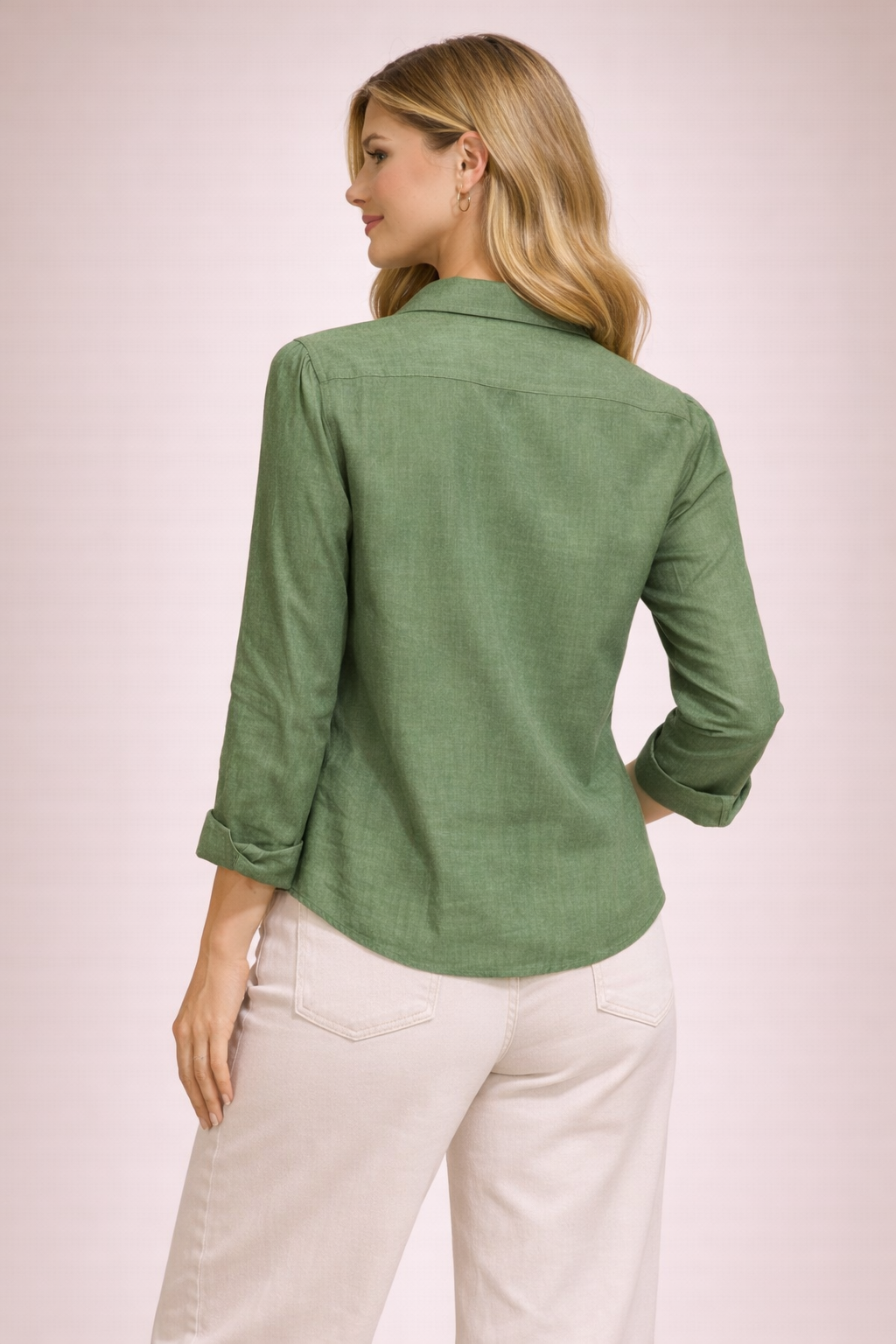 Women’s Floral Embroidered Collared Shirt Top D26