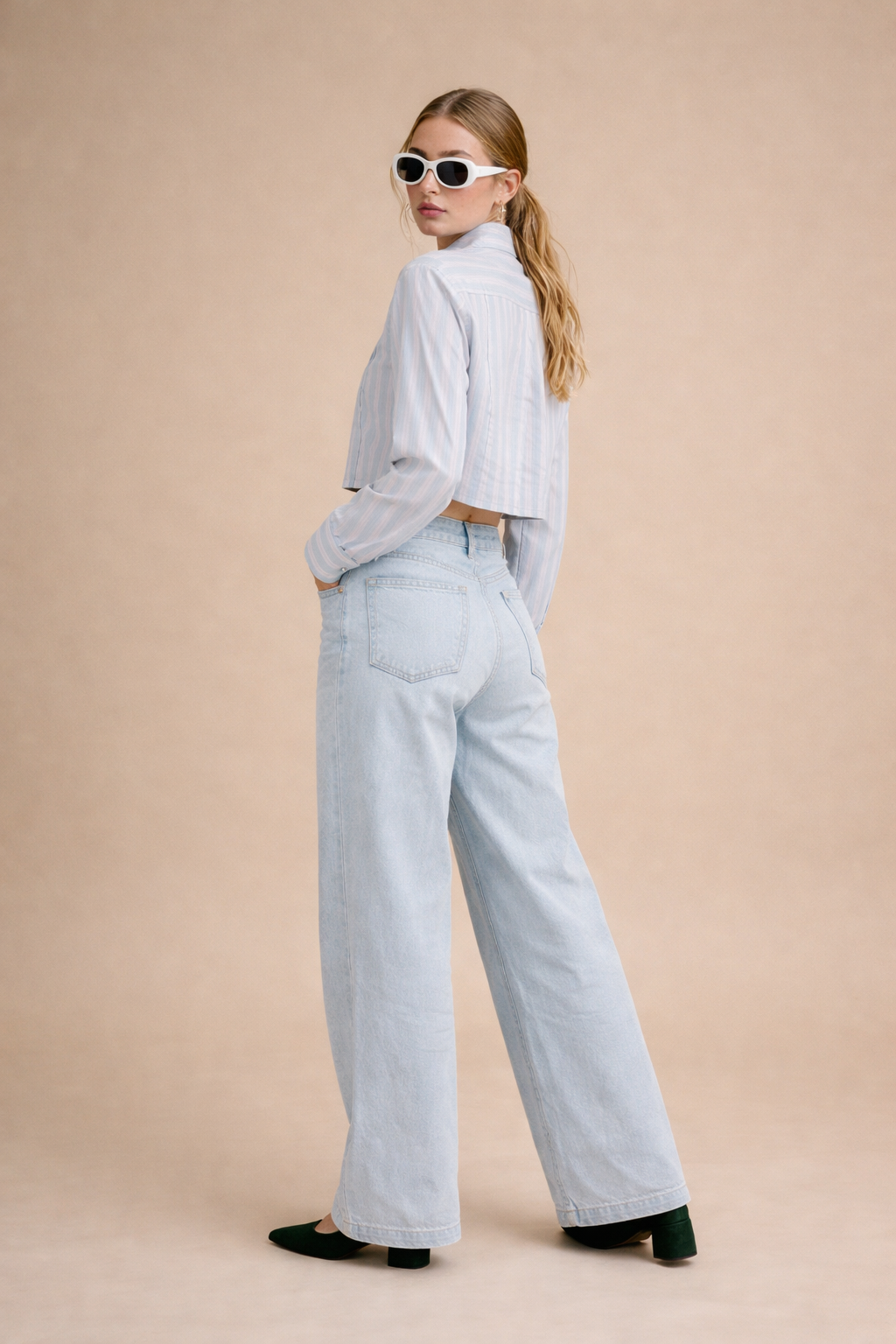 Refined Stripe Cotton Cropped Shirt – Modern Essential D45