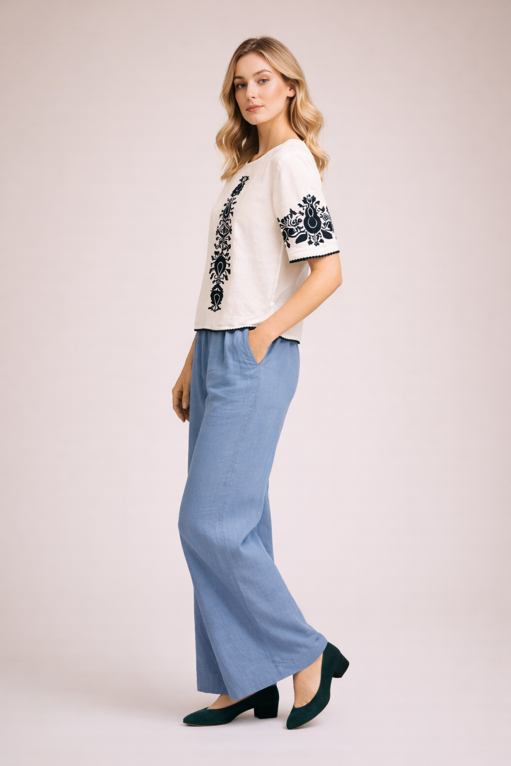 Women’s White Printed Top with Classic Black Motif D31