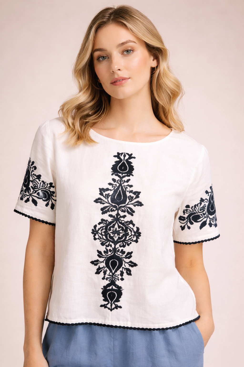 Women’s White Printed Top with Classic Black Motif D31